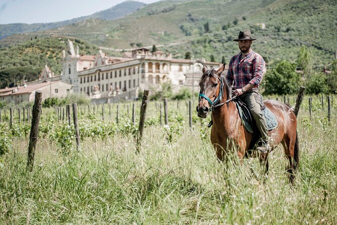 1 hour horseback ride in Valgraziosa Pisa - Key points at a glance