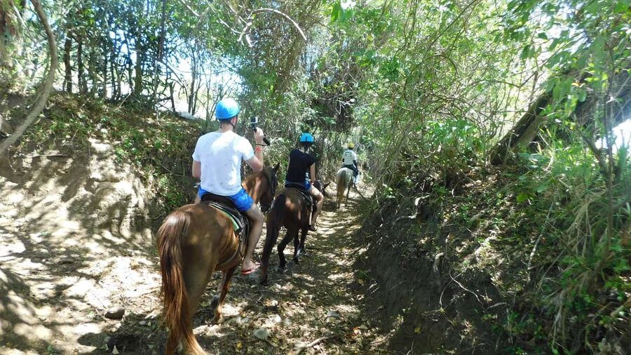 27 Waterfalls: Zip 'n Splash Adventure with Horse Ride - A home-cooked lunch at Country World Ranch
