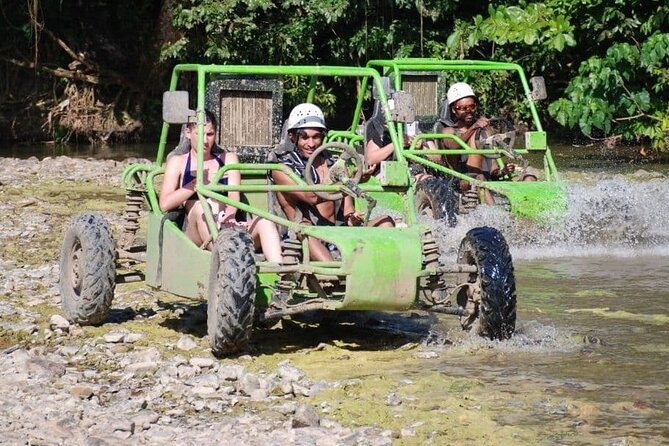 6 in 1 tours Full Day Safari, Zipline, Buggies and Horse Riding - The Dominican ranch and its local touches