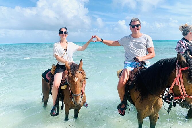 60-Minute Private Horseback Riding Experience in Turks and Caicos - Riding beside clear water and soft sand