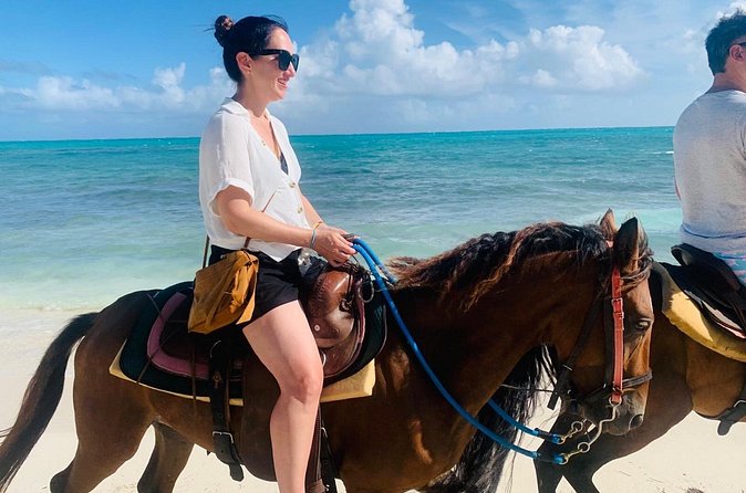 60-Minute Private Horseback Riding Experience in Turks and Caicos - What the ratings tell you about the experience