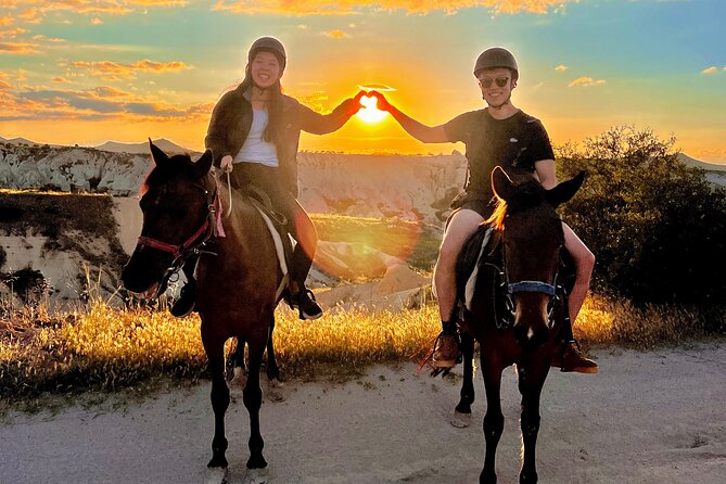 Adventure in Cappadocia Horse Riding Sunset ,Daytime - Why sunset is the best time to go