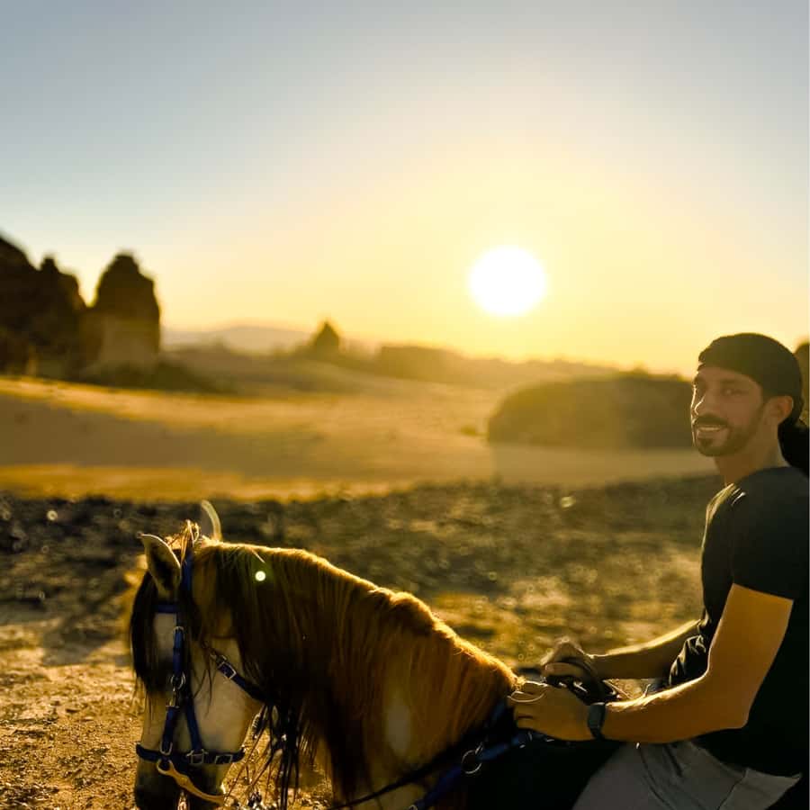Al-Ula: Guided Horse Riding - Starting at Alzahra Stable and Getting Ready