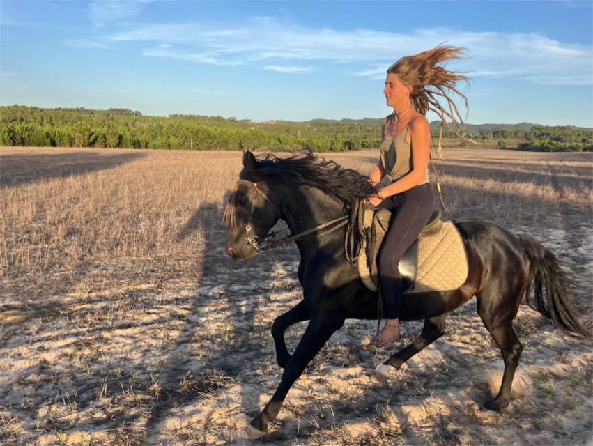 Algarve Horseriding tour in the countryside of Aljezur Rogil - What to wear and bring from your accommodation
