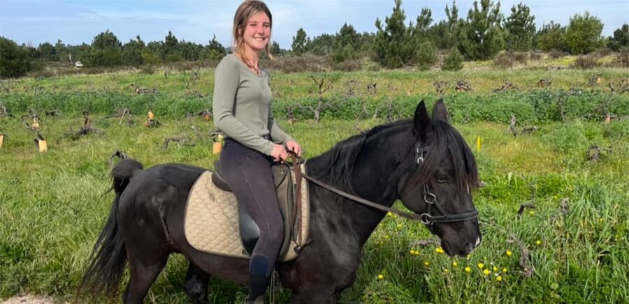 Algarve Horseriding tour in the countryside of Aljezur Rogil - A humane approach to horsemanship
