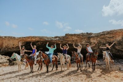 Aruba North Coastline: Small-Group Horseback Riding Tour