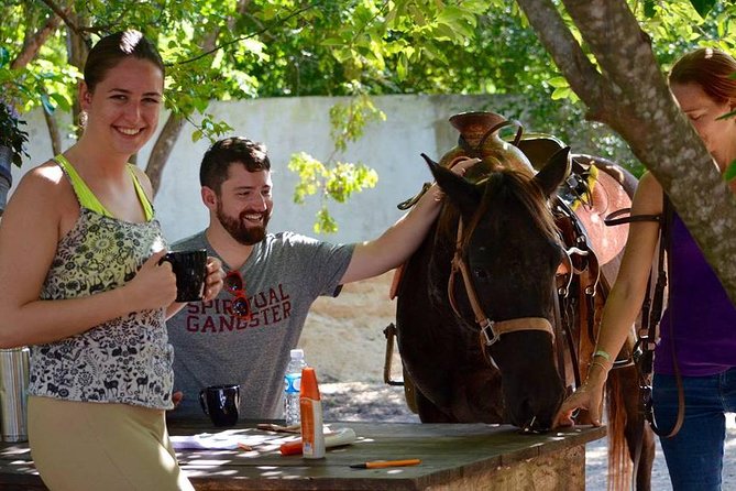 Award-winning Classic Horseback Ride (max. 6 riders) - The horse assignment and safety briefing