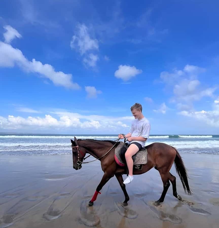 Bali: Horse Riding Tour on Seminyak Beach Include Transport - How much value do you get for $33?