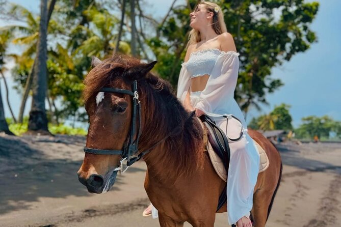 Bali Horse Riding Trot & Canter Saba Beach with Local Temple - Can you ride into the water?