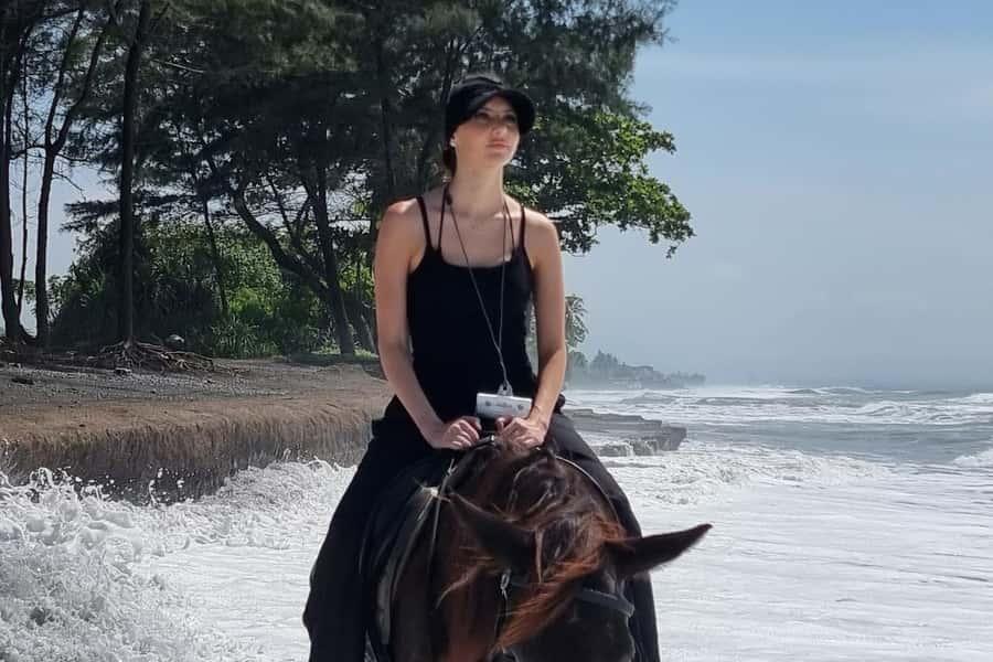Bali: Horse Riding & Turtle Release Experience at Saba Beach - The $69 price and package choice