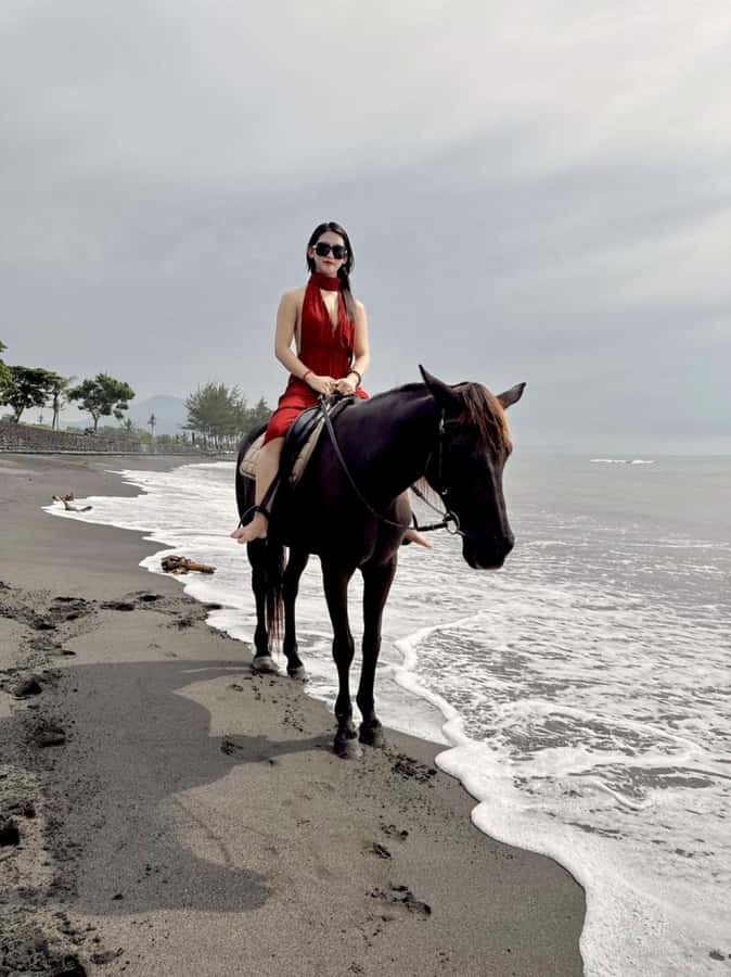Bali: Horseback Tour Through Saba Beach and Local Temples. - Finishing at the stable