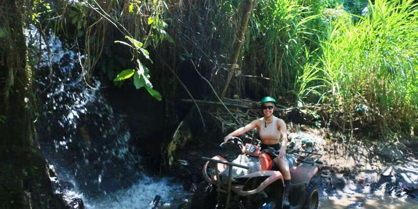 Bali: Seminyak Horse Riding Beach Experience - Starting the Ride and Meeting the Guide
