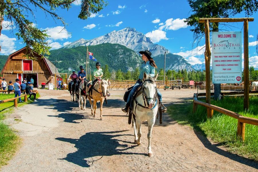 Banff National Park: 1-Hour Bow River Horseback Ride - Cave and Basin: More Than a Pretty Stop