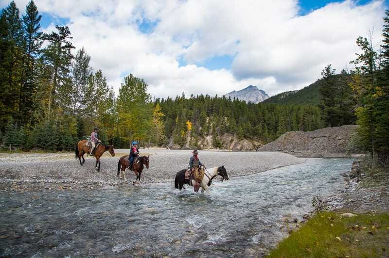 Banff National Park: 1-Hour Spray River Horseback Ride - First views: Bow Falls and Banff’s mountain setting