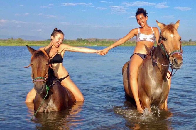 Beach Horseback Riding Adventure in Copalita, Huatulco - From Puente Copalita to the saddle
