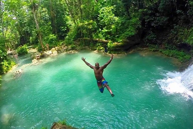 Blue Hole and Horseback Riding and Shopping - Key details before you book