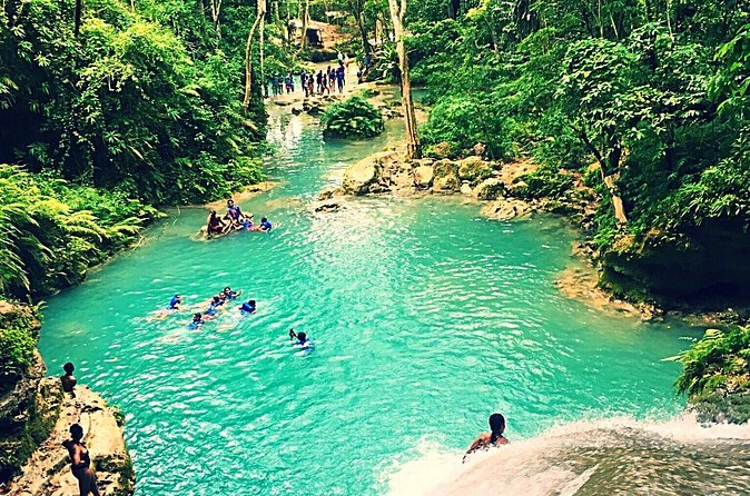 Blue Hole and Horseback Riding and Shopping - Price, fitness, and who gets the most value