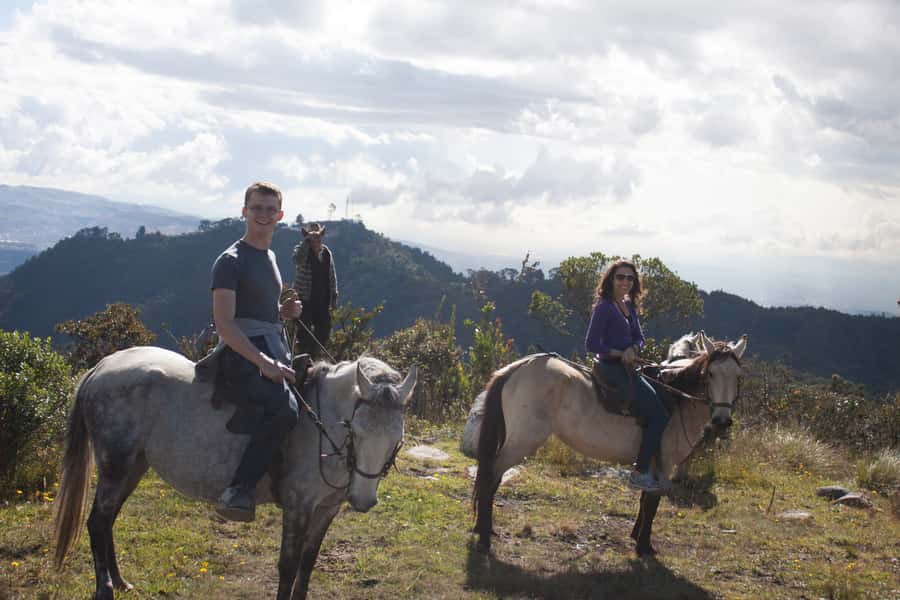Bogota: Horseback Riding Tour - Leaving Bogotá for the Cundinamarca countryside