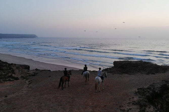 Bordeira Beach - Horse Riding Tour at Sunset - From Carrapateira’s pine trees to the first trail