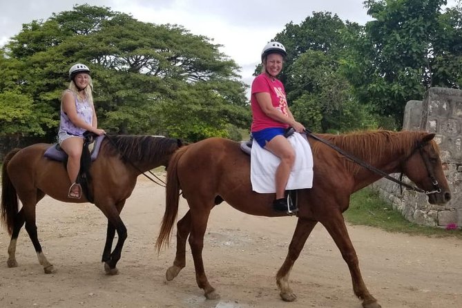 Braco Stables Horseback Ride & Swim Excursion from Ocho Rios - Is $185.90 a fair price?