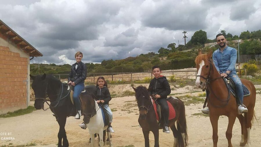 Cagliari: panoramic horseback riding - Riding Through Myrtle, Strawberry Trees, and Holm Oaks