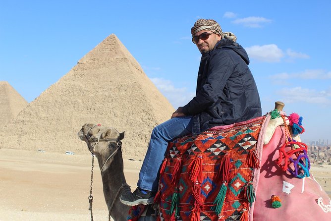 Camel or Horse riding Giza Pyramids Desert - Who should book this experience?