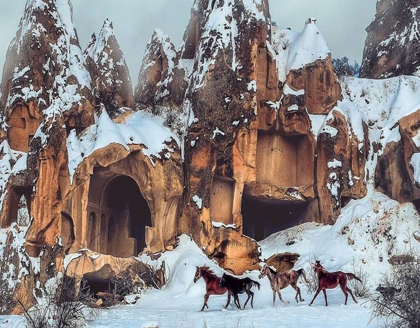 Cappadocia: Fascinating Horse Riding Tour in Unique Valleys - What happens during the two-hour outing