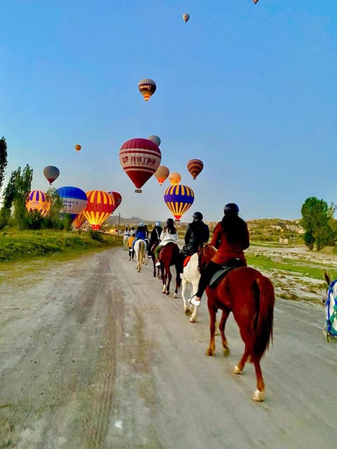 Cappadocia: Horseback Tour with Sunrise and Sunset Options - Who should book this ride?