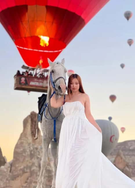 Cappadocia Sunrise & Sunset Horse Tour with Photography - The valley riding is slow, scenic, and beginner-friendly