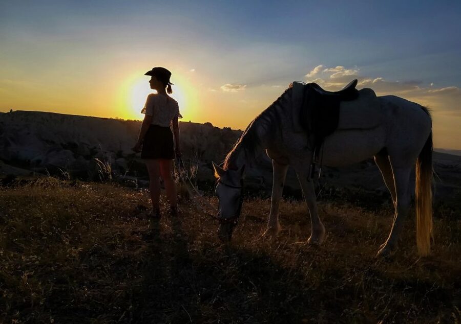 Cappadocia: Sunset Horseback Riding Tours w' Fairy Chimneys - Who should book this ride?