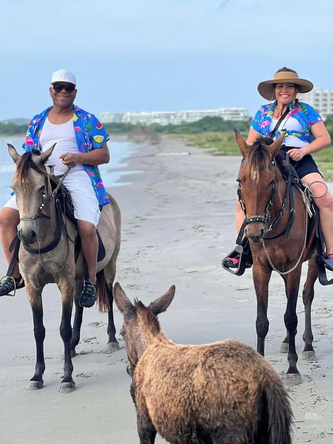 Cartagena: Horseback Ridding Excursion on the Beach - How the timing affects the value