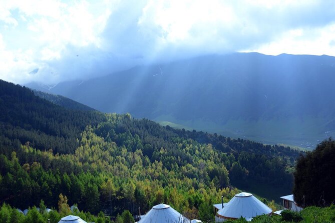 Chunkurchak Day Tour: Sky Bridge, Horse Riding and Archery - What the day feels like for different types of visitors