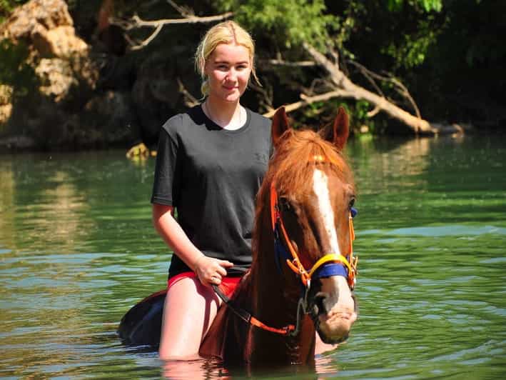 City of Alanya: Horse Riding Experience - The one-hour coach ride to Okurcalar