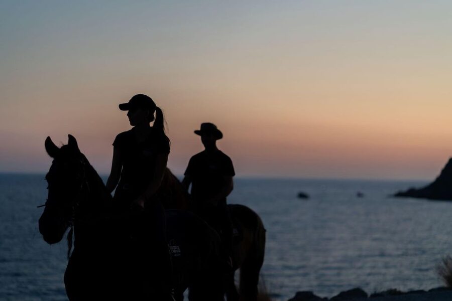Crete Horse Riding: Mesmerising Sunset Ride - Who should book this sunset ride?