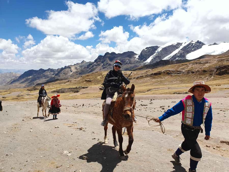 Cusco: Rainbow Mountain Horseback Riding Tour + lunch - Key points to know before booking