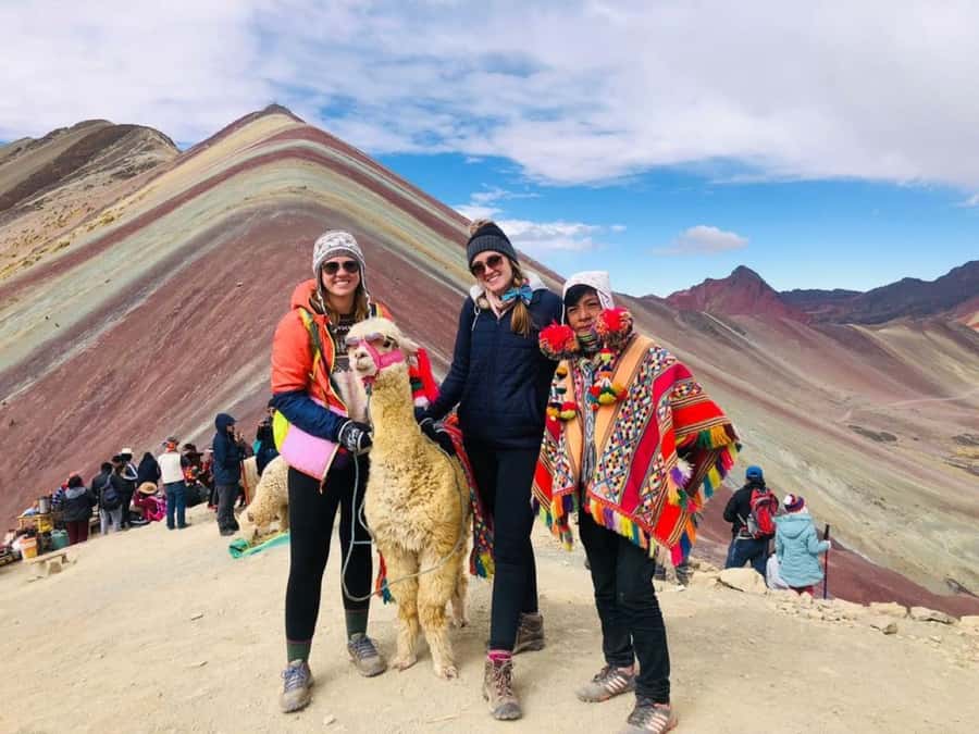 Cusco: Rainbow Mountain Horseback Riding Tour + lunch - The 90-minute ride toward Rainbow Mountain