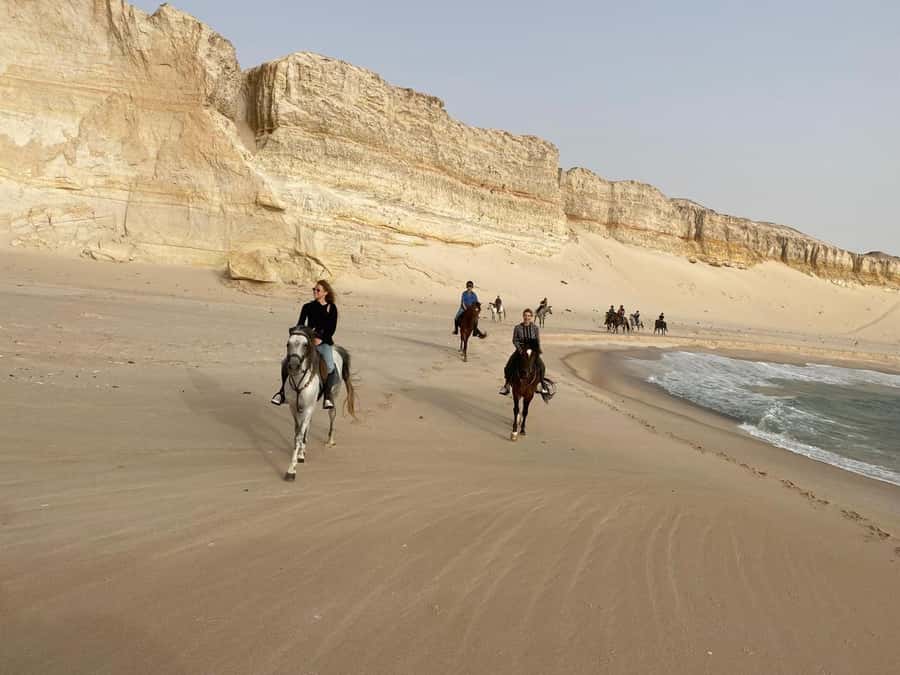 Dakhla: Horseback Riding Tour - Choosing between the beach and dune routes