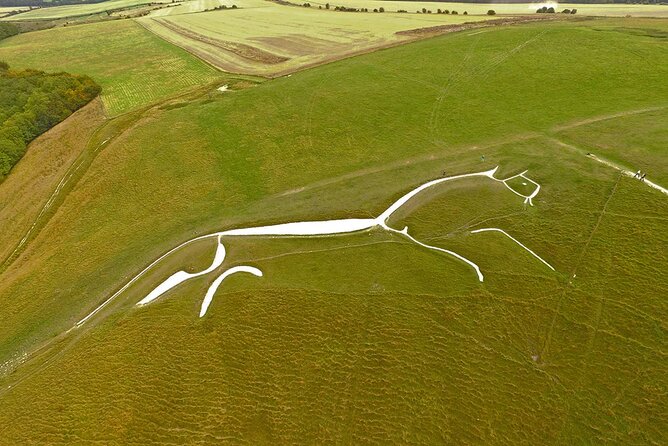 Day trip by coach - Stonehenge, Avebury & Uffington White Horse - Why this day trip works for history-minded visitors
