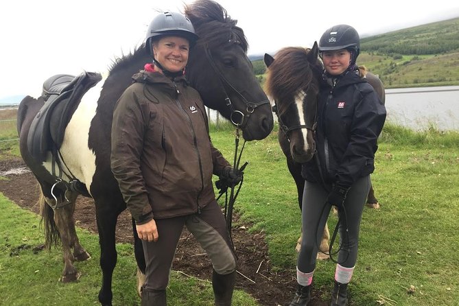 Deacon Horse Riding Tour - Coffee, cake, and a friendly finish