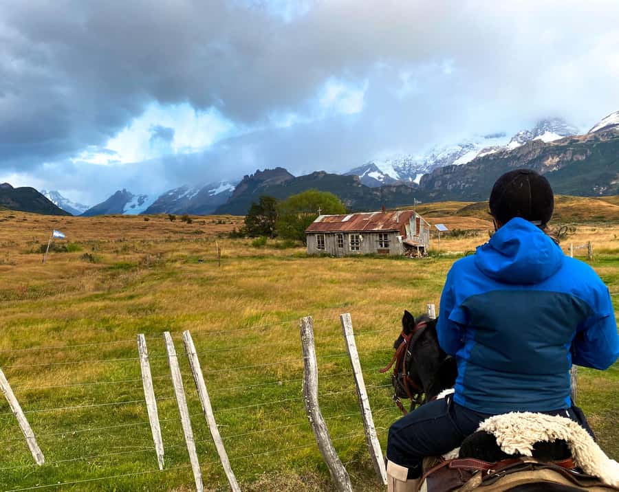 El Calafate: Nibepo Aike Ranch with Horseback Riding - Seasonal timing and booking details