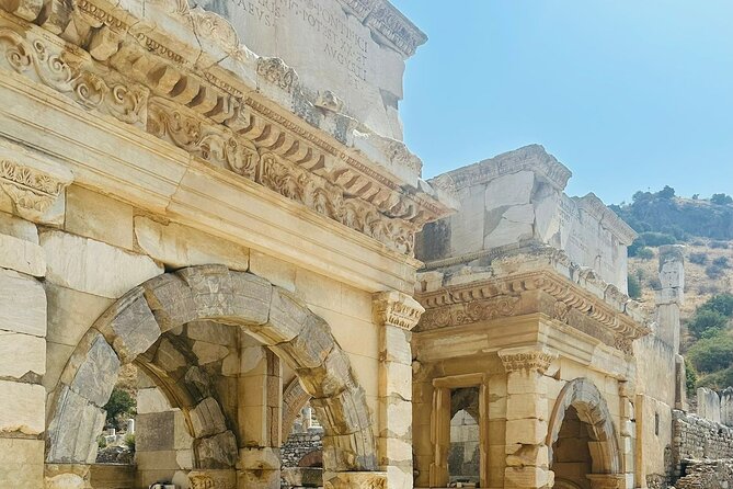 Ephesus Full Day Tour & Horse Safari + Lunch - Opt Turkish Bath - Turkish food and the Can Carpet stop