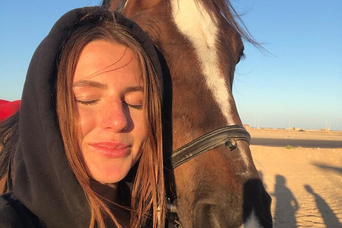 Explore The Desert &The Sea on a Horse Riding Cruise in Hurghada - Safety, Children, and Riding Ability