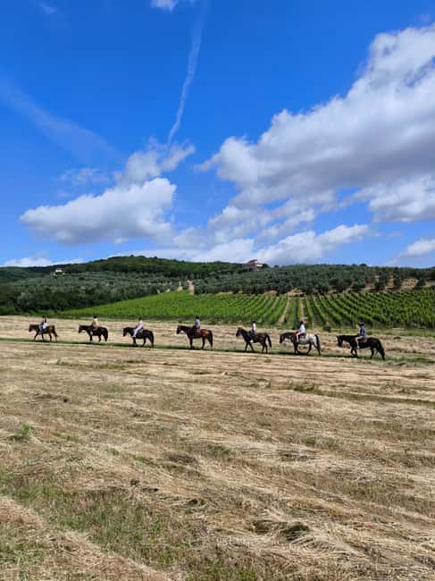 Florence: Horseback Riding Tour with Wine Tasting & Transfer - Leaving Florence for the Tuscan countryside