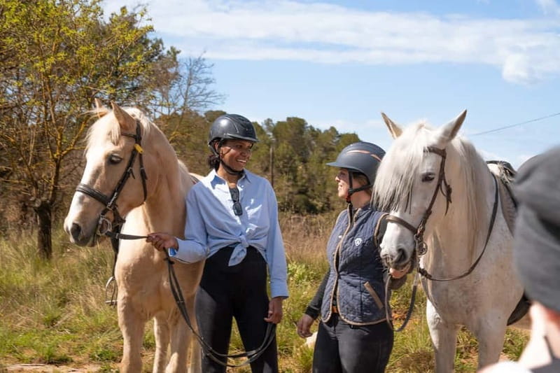 From Barcelona: Montserrat Walking and Horseback Riding Tour - A short stop at the food market