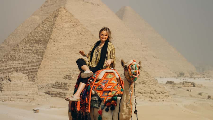 From Cairo: Camel or Horse Ride Tour Around Giza Pyramids - What the three-hour outing is really like