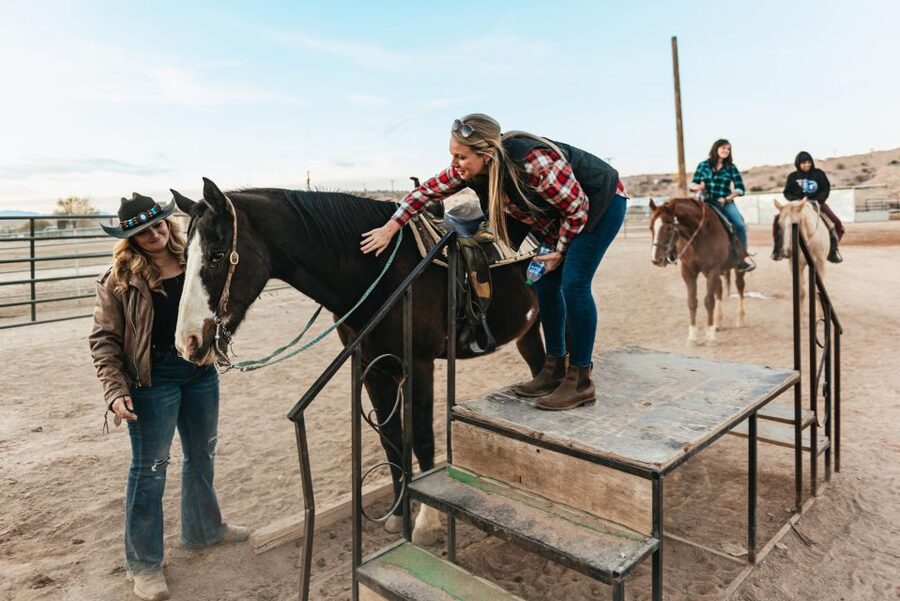 From Las Vegas: Desert Sunset Horseback Ride with BBQ Dinner - The people make the evening work
