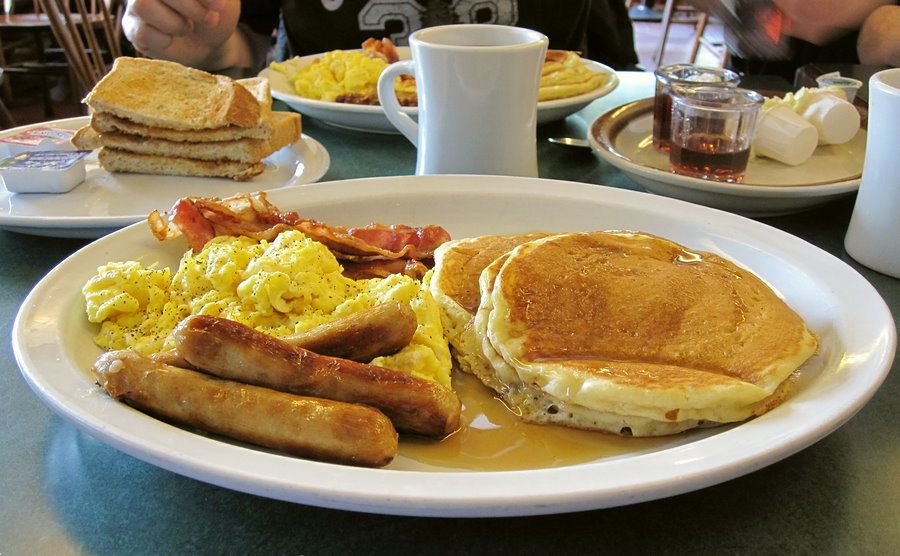 From Las Vegas: Maverick Ranch Breakfast and Horseback Ride - The main strengths and the honest drawbacks