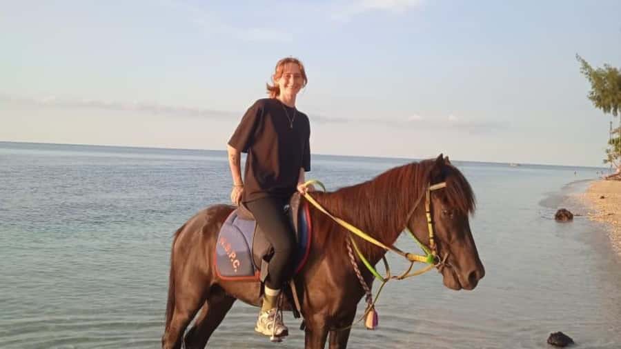 Gili Air: 1-Hour Horse Riding Adventure - Safety matters more than the postcard view