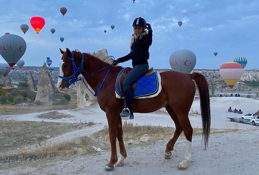 Goreme: Cappadocia Horse Riding Tour with Transfers - How the guides handle beginners and families