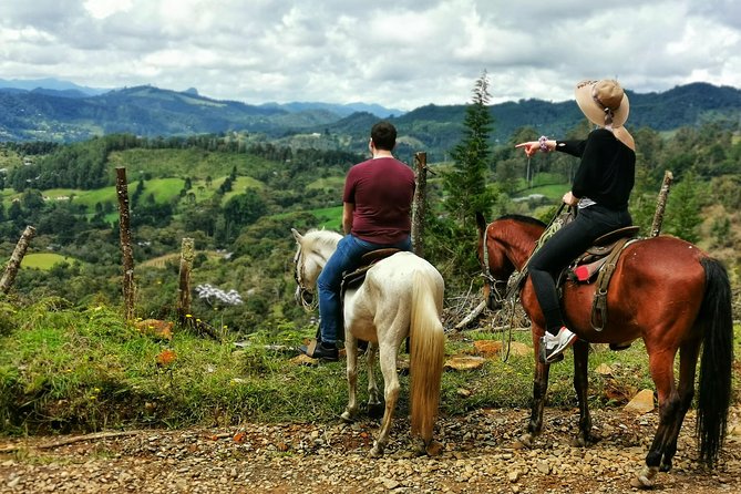 Guatape & Horse Ride & El Peñol Rock & Quaint Town From Medellin - What Two Hours on Horseback Really Feels Like
